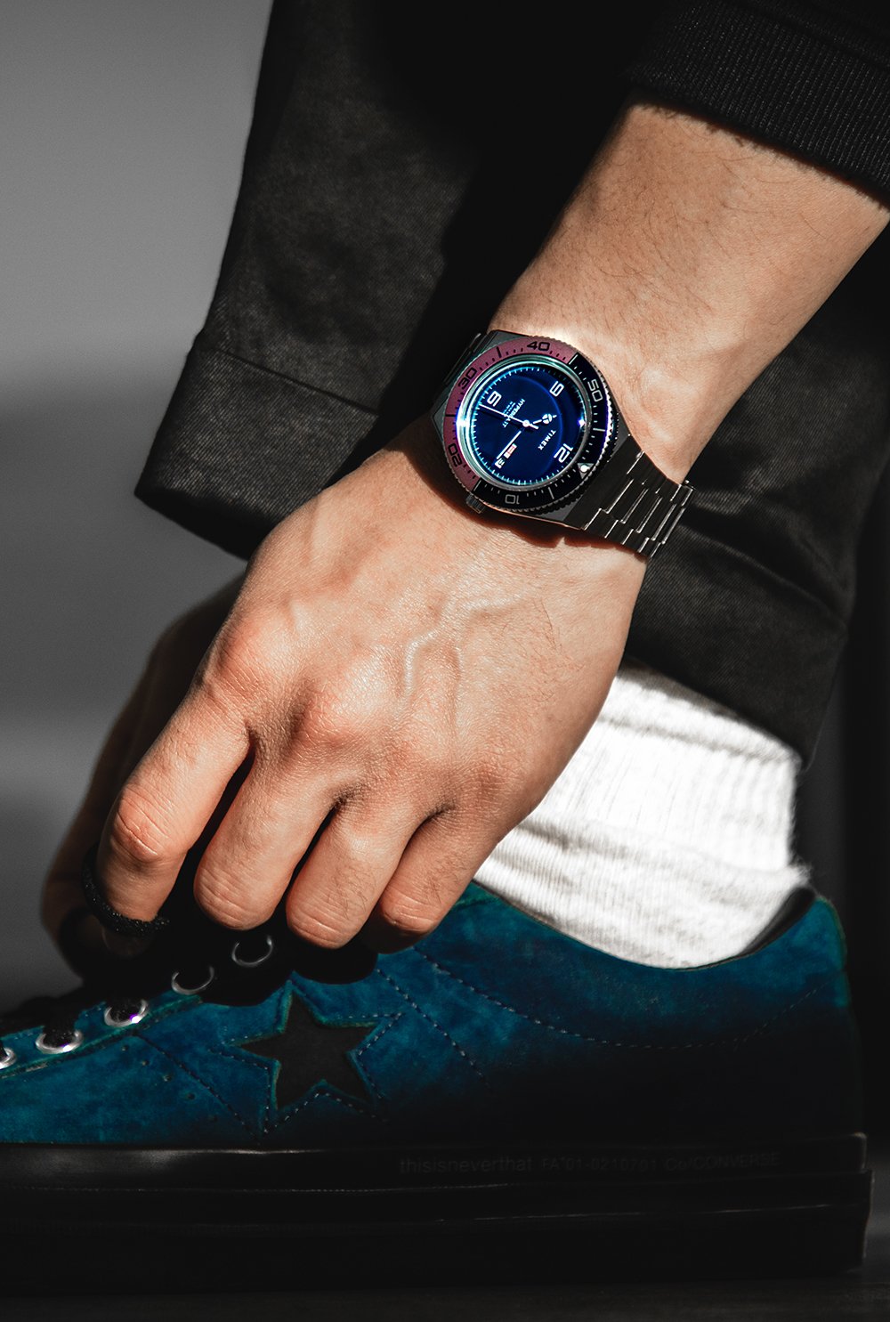 HYPEBEAST x Timex M79 Fuchsia Automatic Watch | Hypebeast